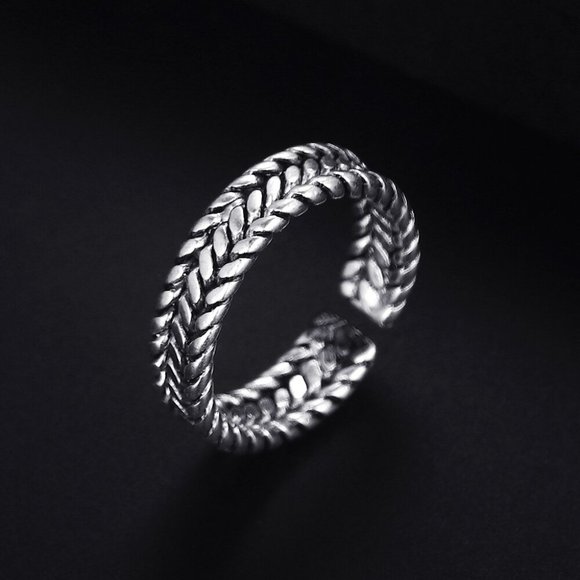 Jewelry - Trendy Vintage Knot Shape Antique Silver Plated Resizable Ring for Woman, K534